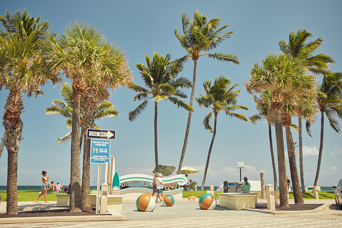 Deerfield Beach's Boardwalk and Iconic Signage
